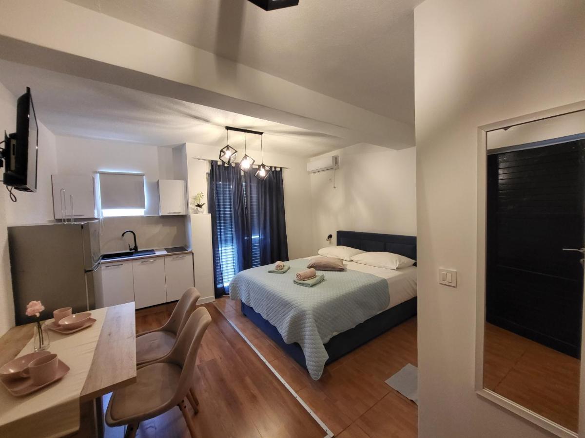 E&A Apartment Baška Voda Екстериор снимка
