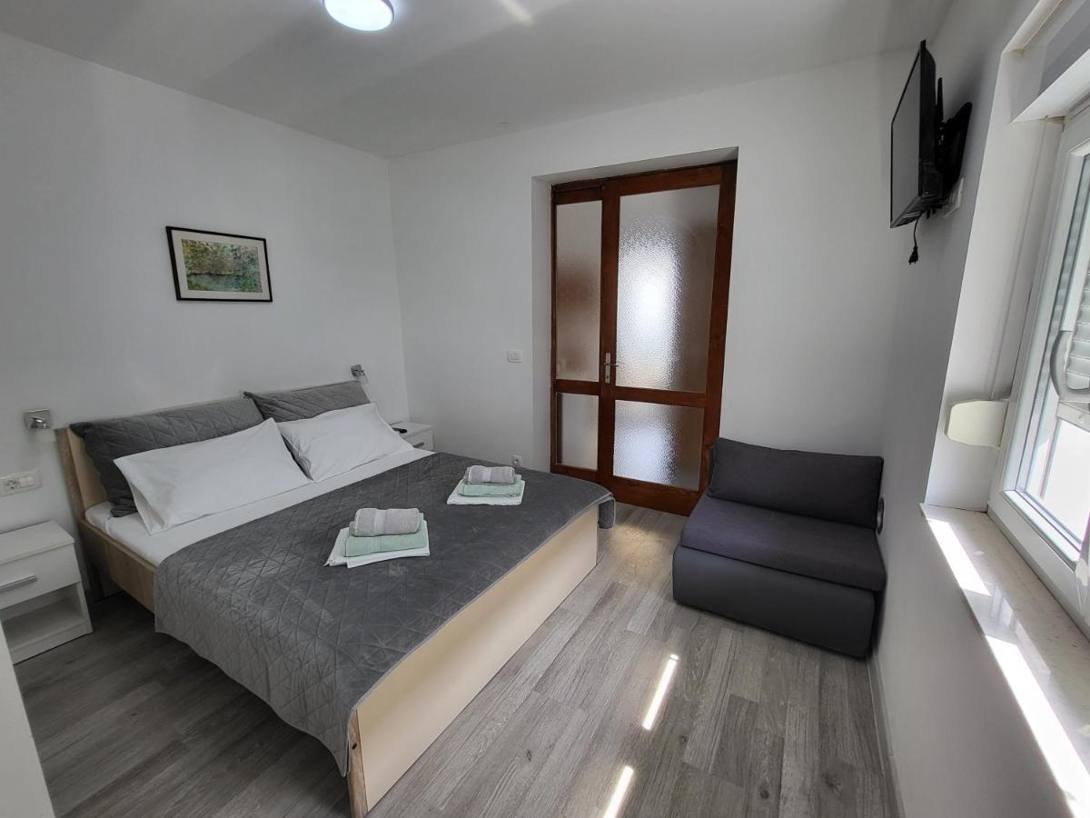 E&A Apartment Baška Voda Екстериор снимка