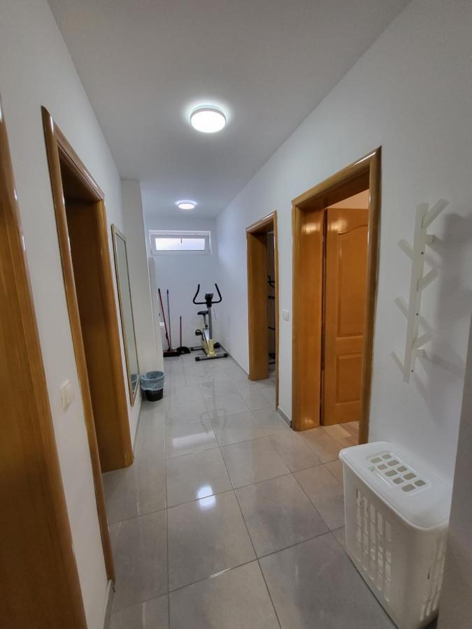 E&A Apartment Baška Voda Екстериор снимка