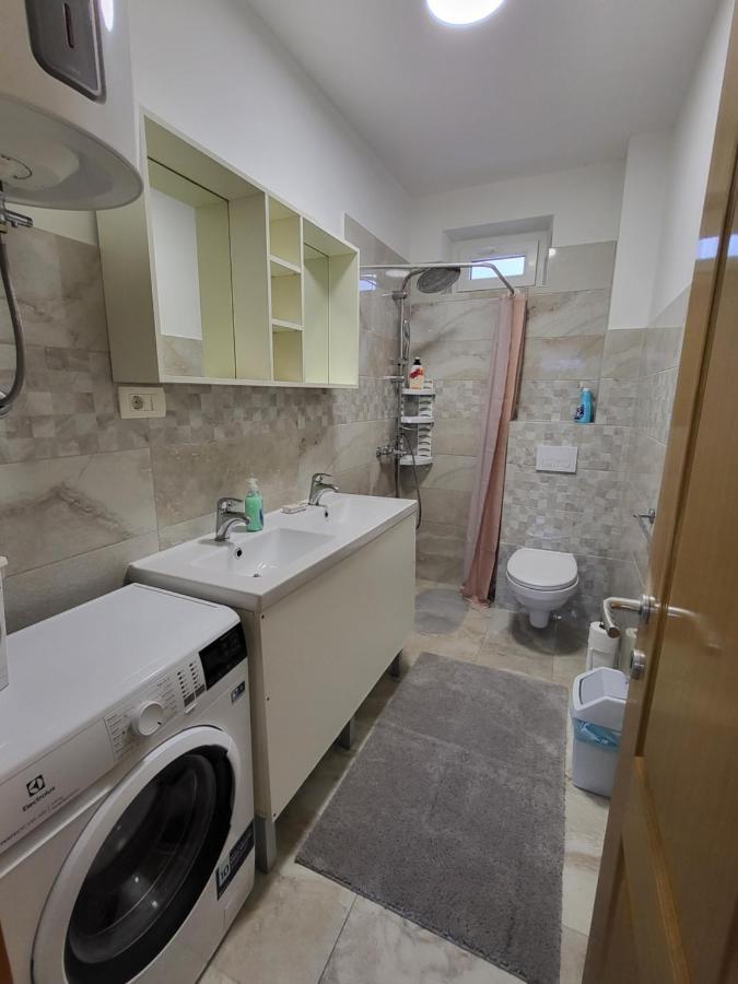 E&A Apartment Baška Voda Екстериор снимка