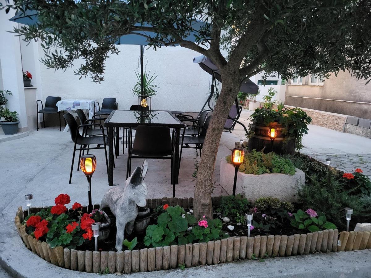 E&A Apartment Baška Voda Екстериор снимка