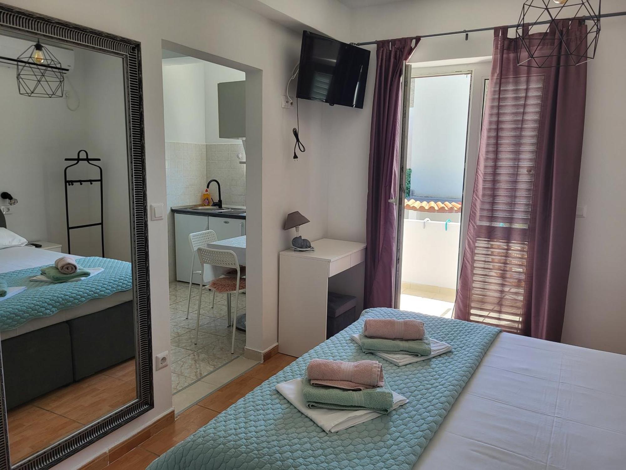E&A Apartment Baška Voda Стая снимка