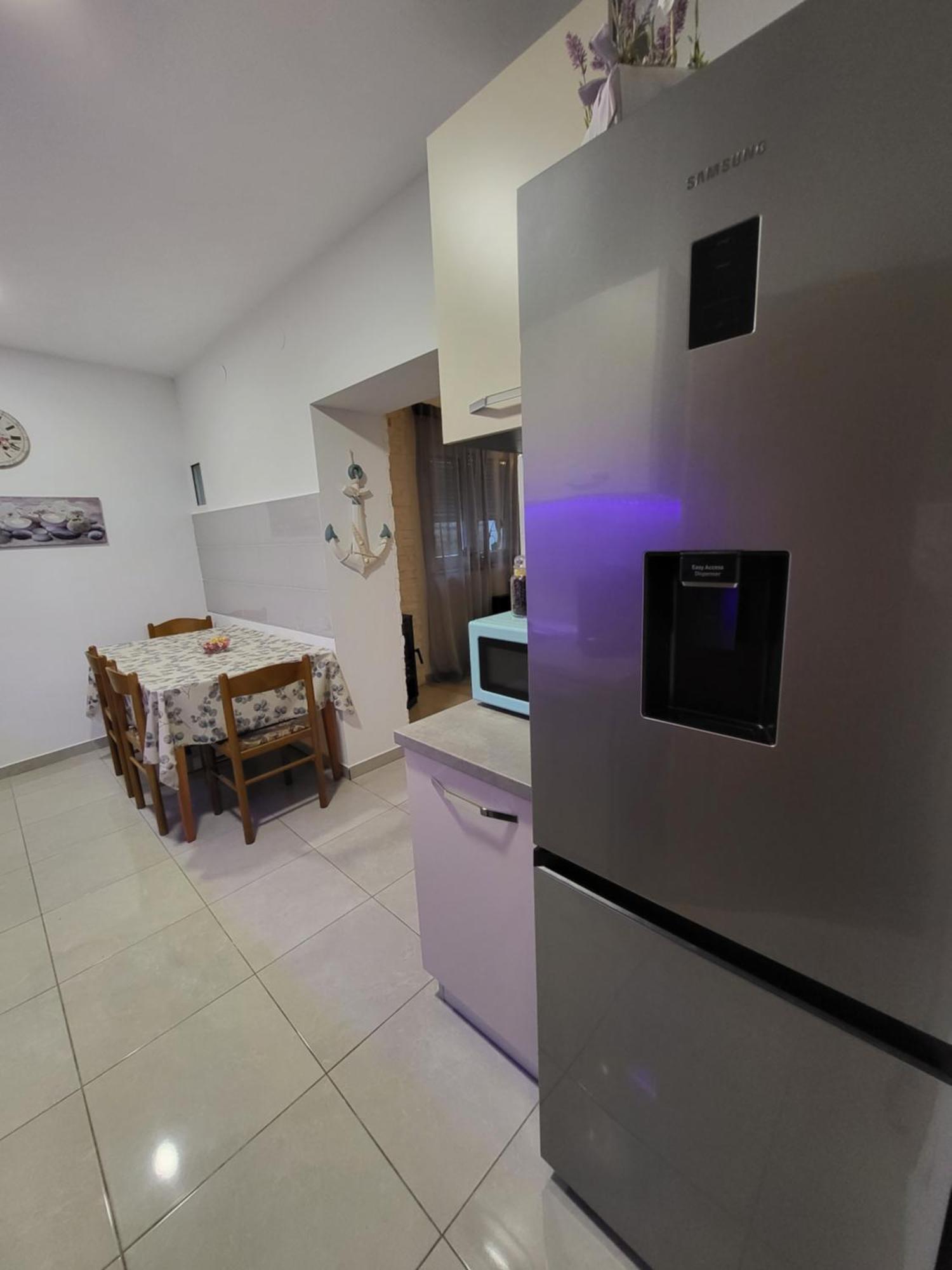 E&A Apartment Baška Voda Стая снимка