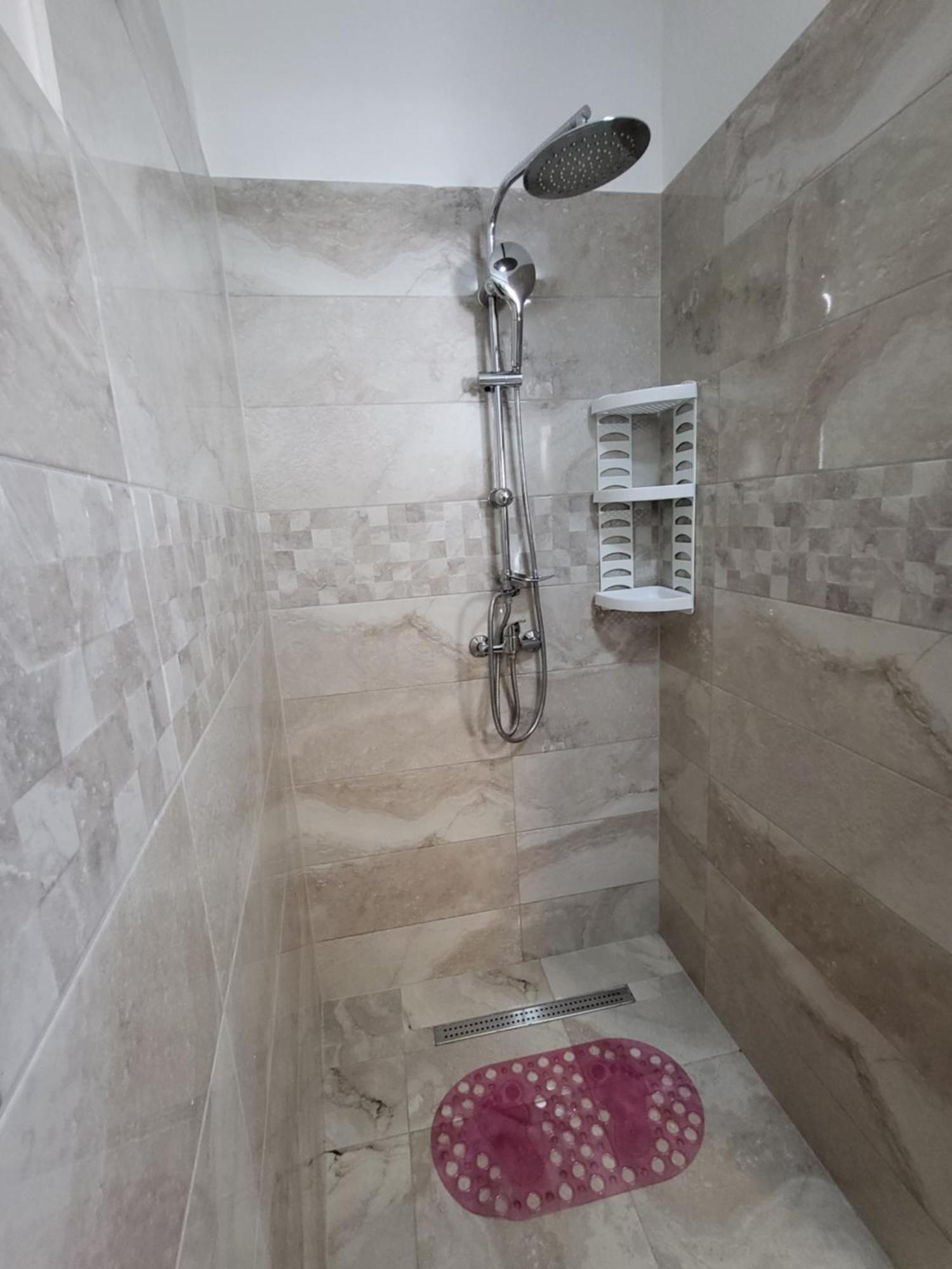 E&A Apartment Baška Voda Стая снимка