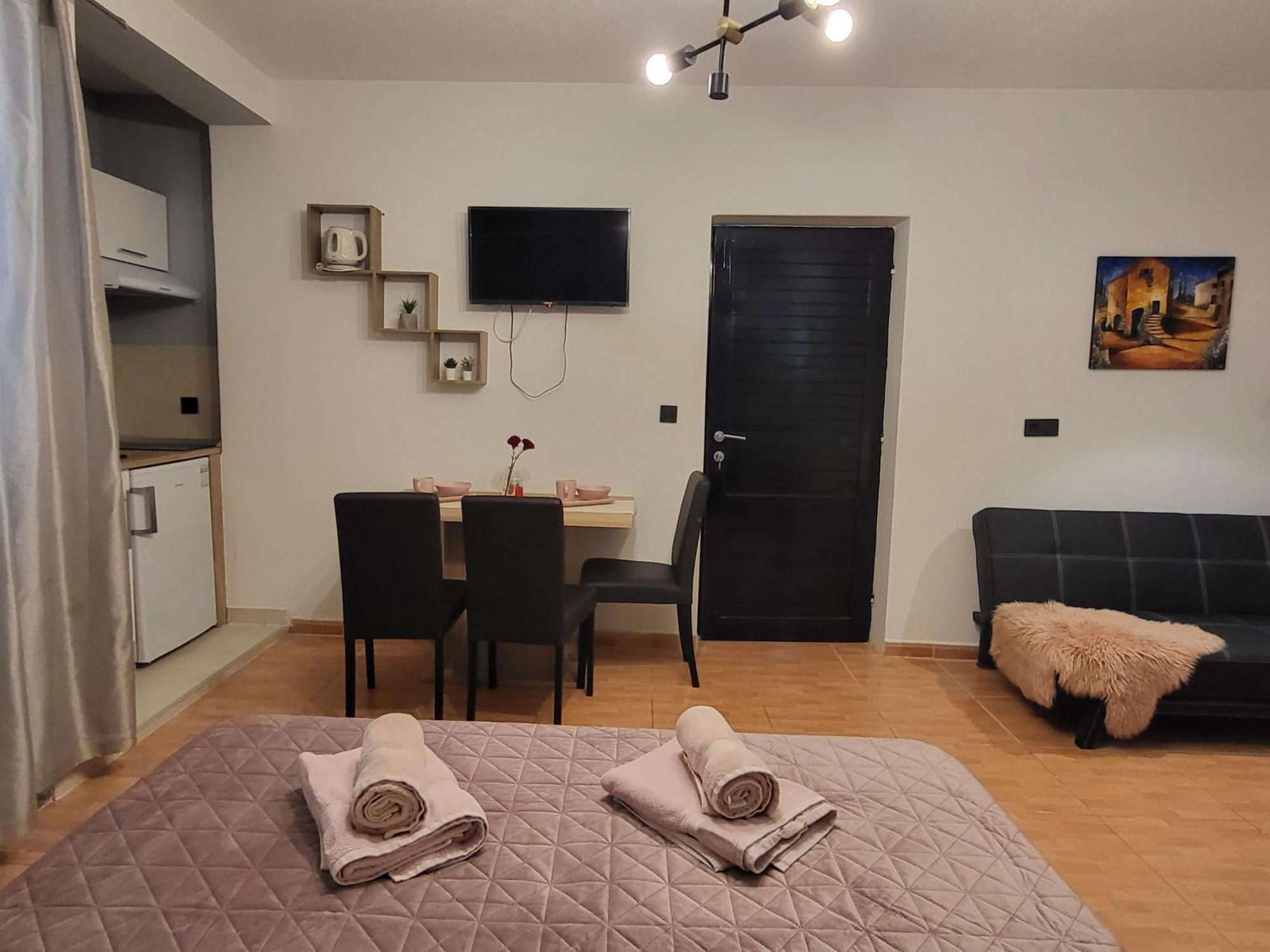 E&A Apartment Baška Voda Стая снимка